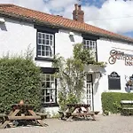 酒店 The Greyhound, Hackforth Near