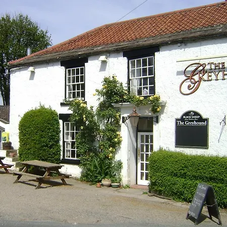 Hotel The Greyhound, Hackforth Near 3*