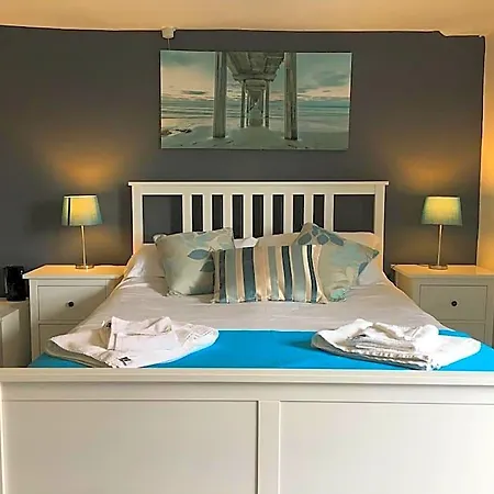Hotel The Greyhound, Hackforth Near Bedale