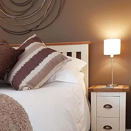 The Greyhound, Hackforth Near Hotel 3*