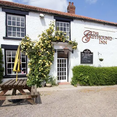 The Greyhound, Hackforth Near