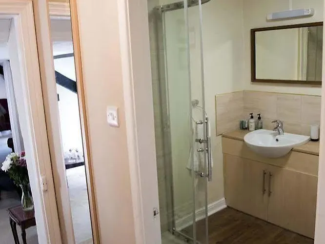 The Greyhound, Hackforth Near Bedale 3* Bedale