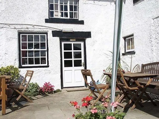 The Greyhound, Hackforth Near Bedale Hotel 3*