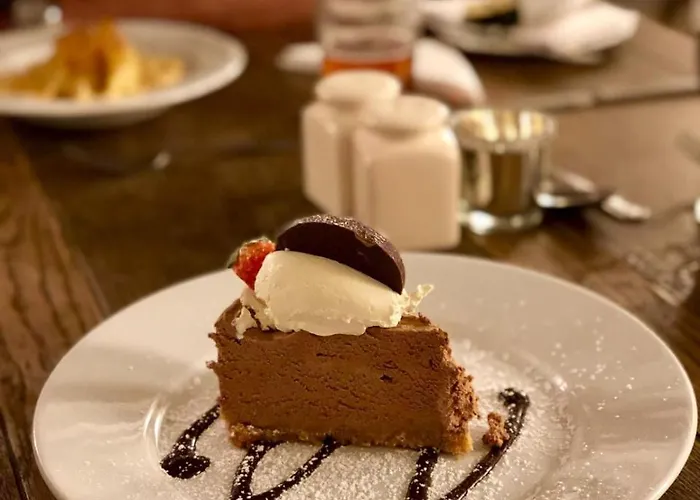 The Greyhound, Hackforth Near Bedale Hotel 3*